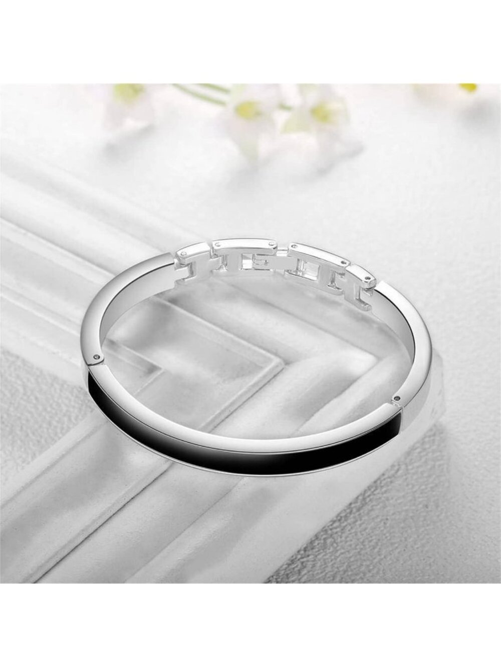 Women's Silver Analog Quartz Crystal Bangle Jewelry 4 Bracelets Set Wrist Watch - Picture 5 of 7